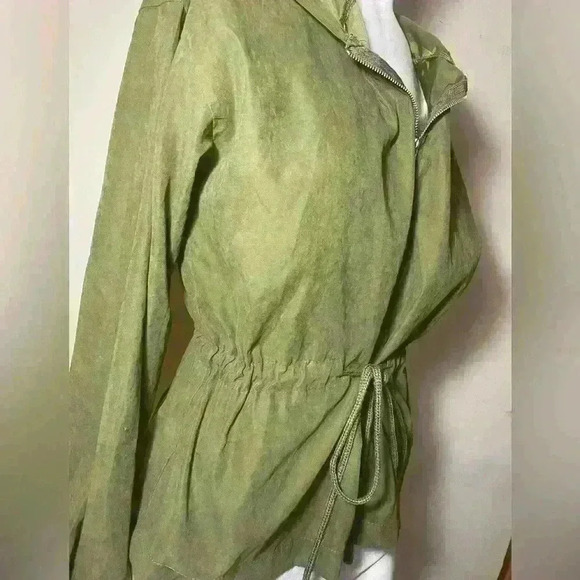 🧥 EUC Beautiful Olive Green Hoodie Jacket - Picture 2 of 3